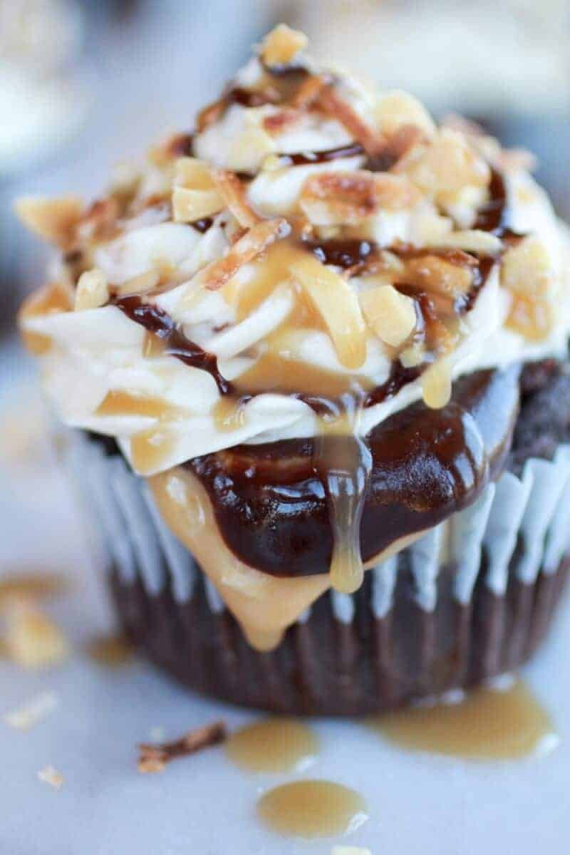 Cupcakes Snickers au caramel coco